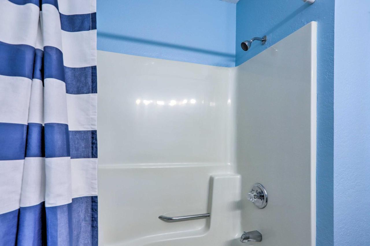 Condo With Balcony, Dock And Access To Lake Erie Sand Beach Exteriér fotografie