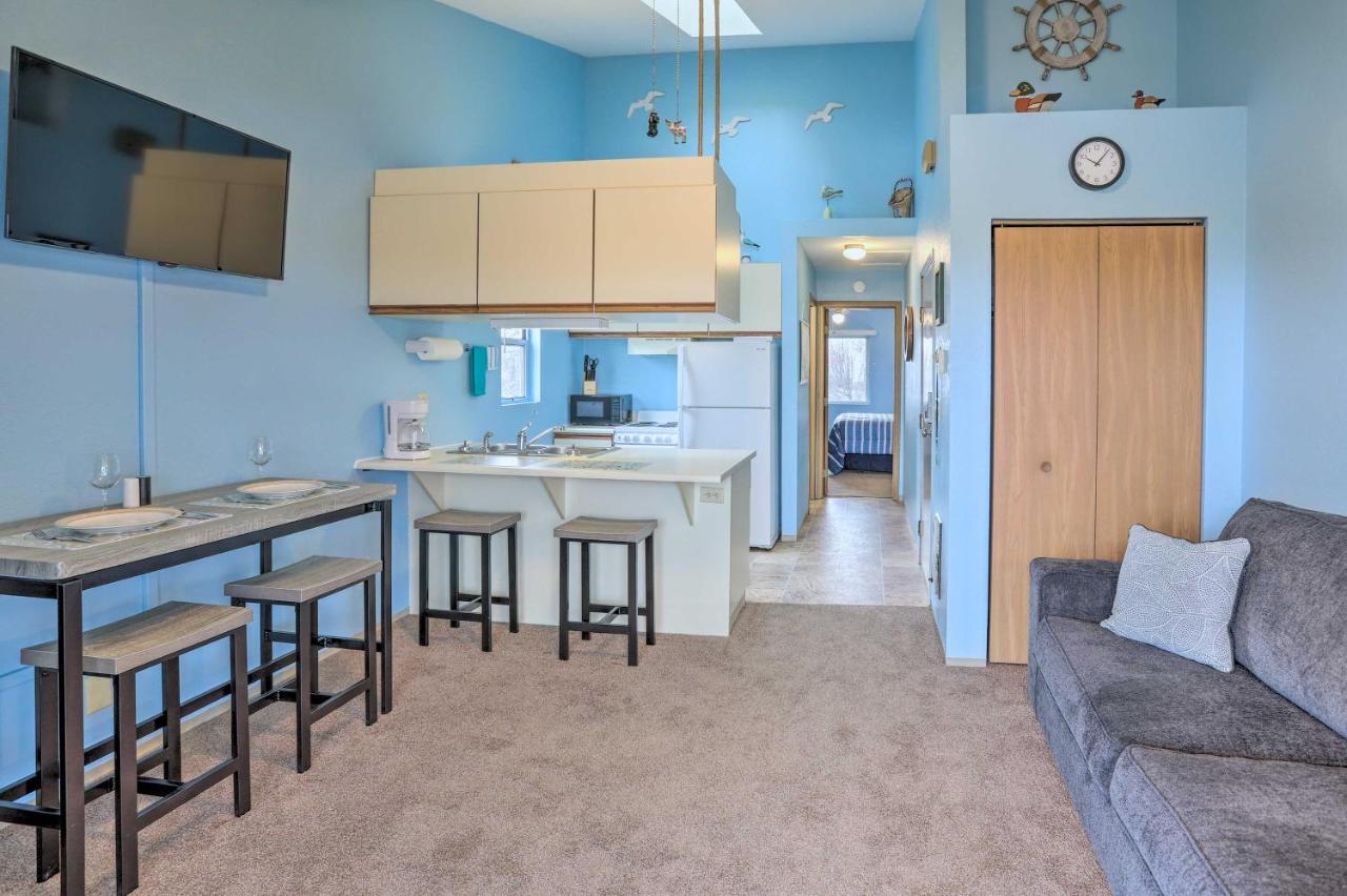 Condo With Balcony, Dock And Access To Lake Erie Sand Beach Exteriér fotografie